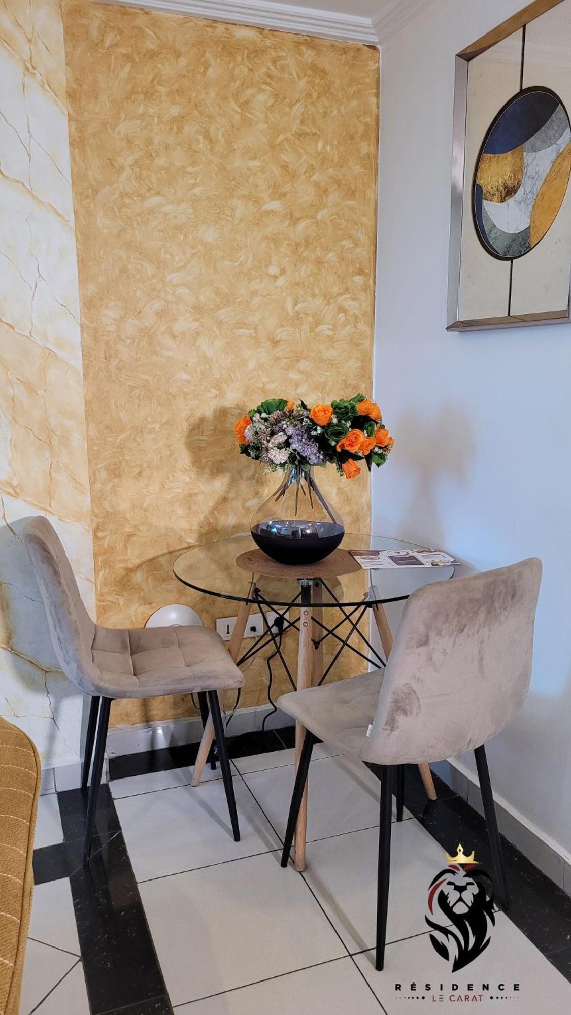 Residence Le Carat Douala Kültér fotó